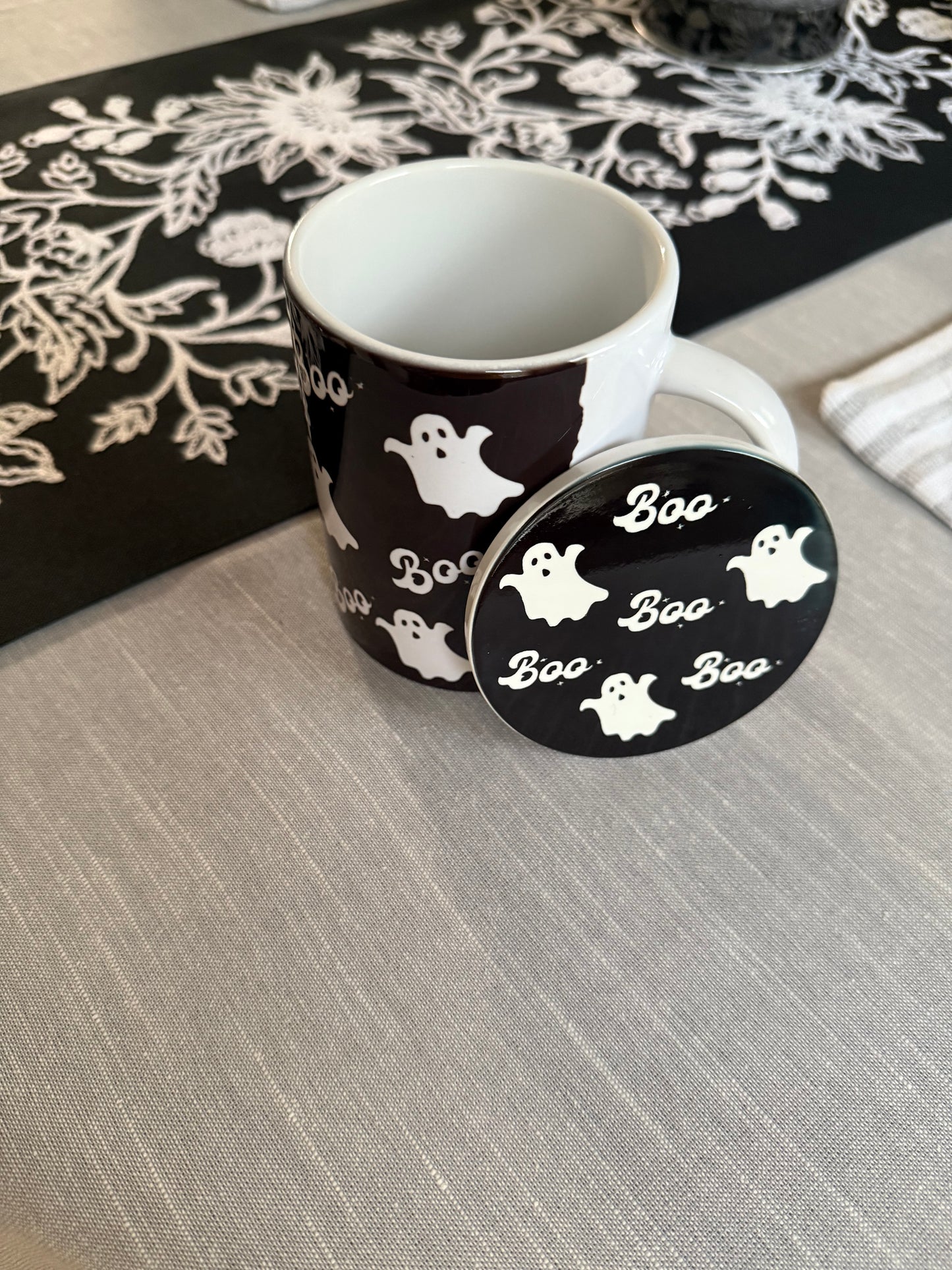 Black and white Halloween mug with Ghost and "Boo" text  design with matching coaster, Roxzell