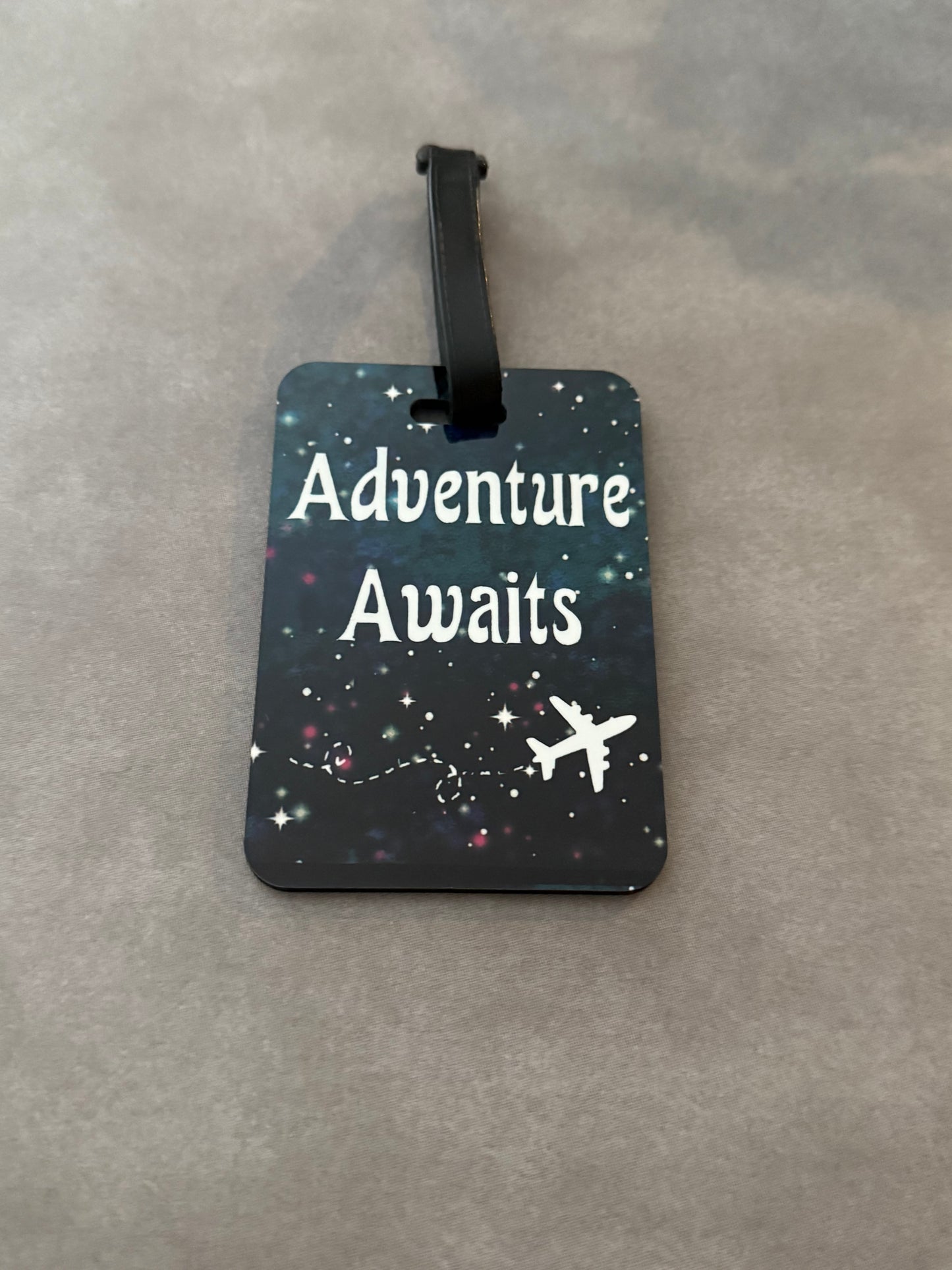 Luggage Tag - Adventure Awaits (Black)
