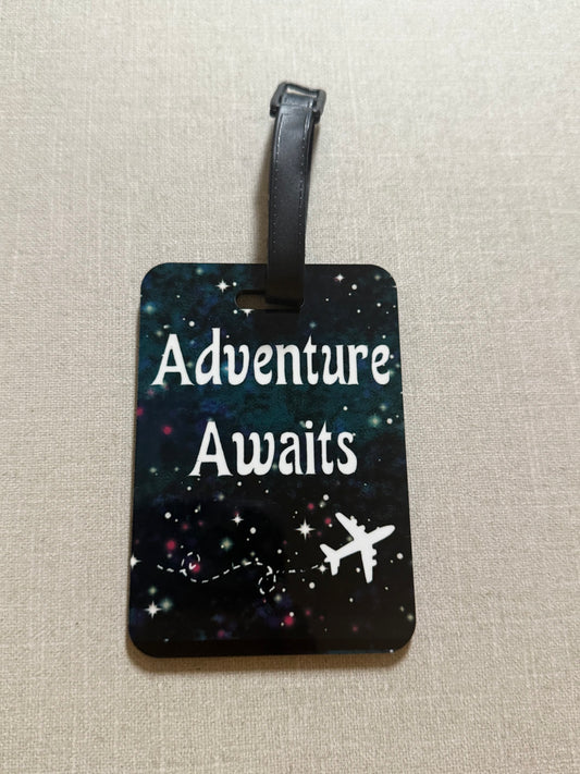 Luggage Tag - Adventure Awaits (Black)